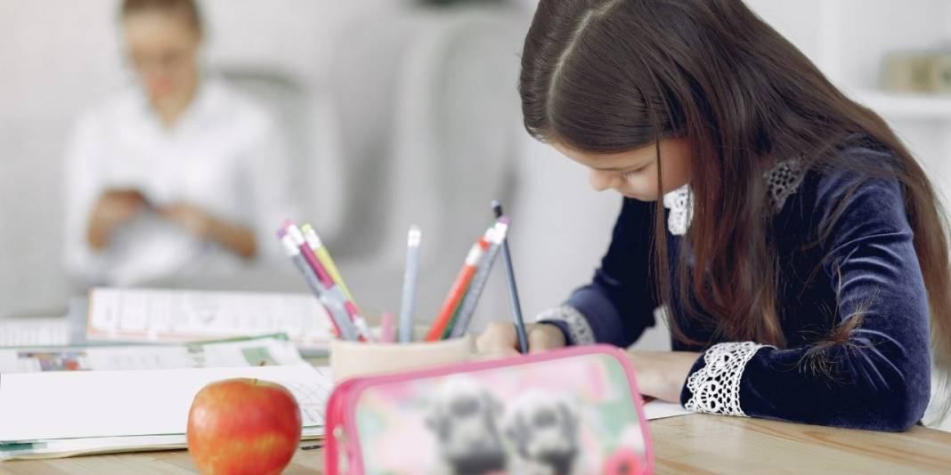 15 Dakika Sınırı! Okullarda randevu ile görüşmek istemi yeniden başladı! 3