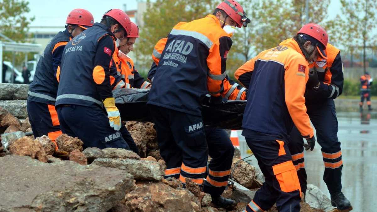 AFAD arama kurtarma personeli alımı başvuruları başladı