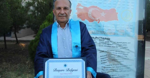 Eğitim engel tanımıyor; 60 yaşında mezun oldu