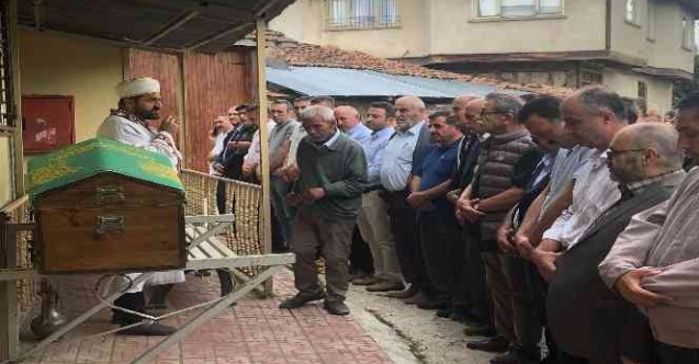 6. kattan düşerek ölen öğretmen toprağa verildi