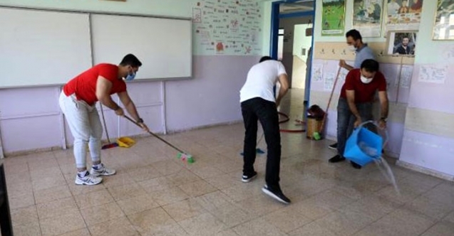 Okullarda görev yapan hizmetli maaşı öğretmen maaşını geçti mi?