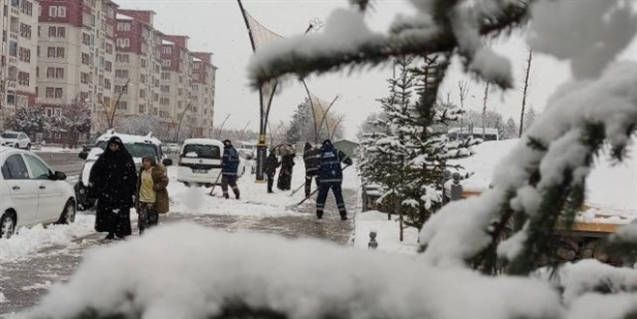 Bingöl'de hamile ve engelli kamu personeli 2 gün idari izinli sayılacak