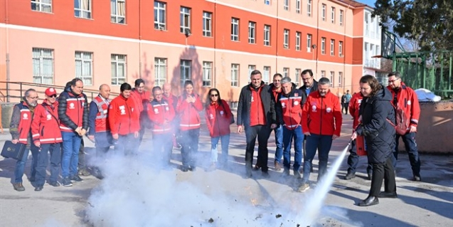 MEB AKUB öğretmenleri eğitimde